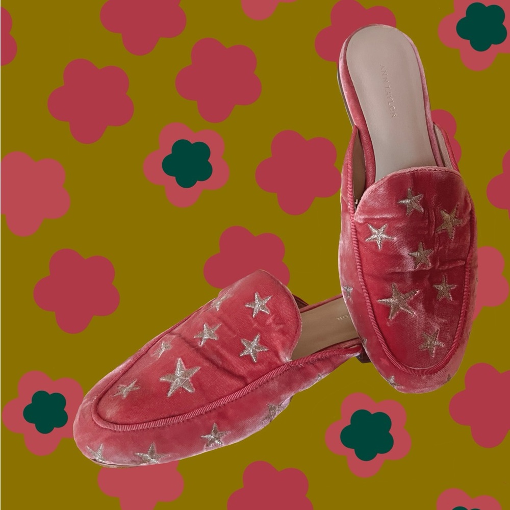 Ann Taylor Karolina Star Velvet Sliders